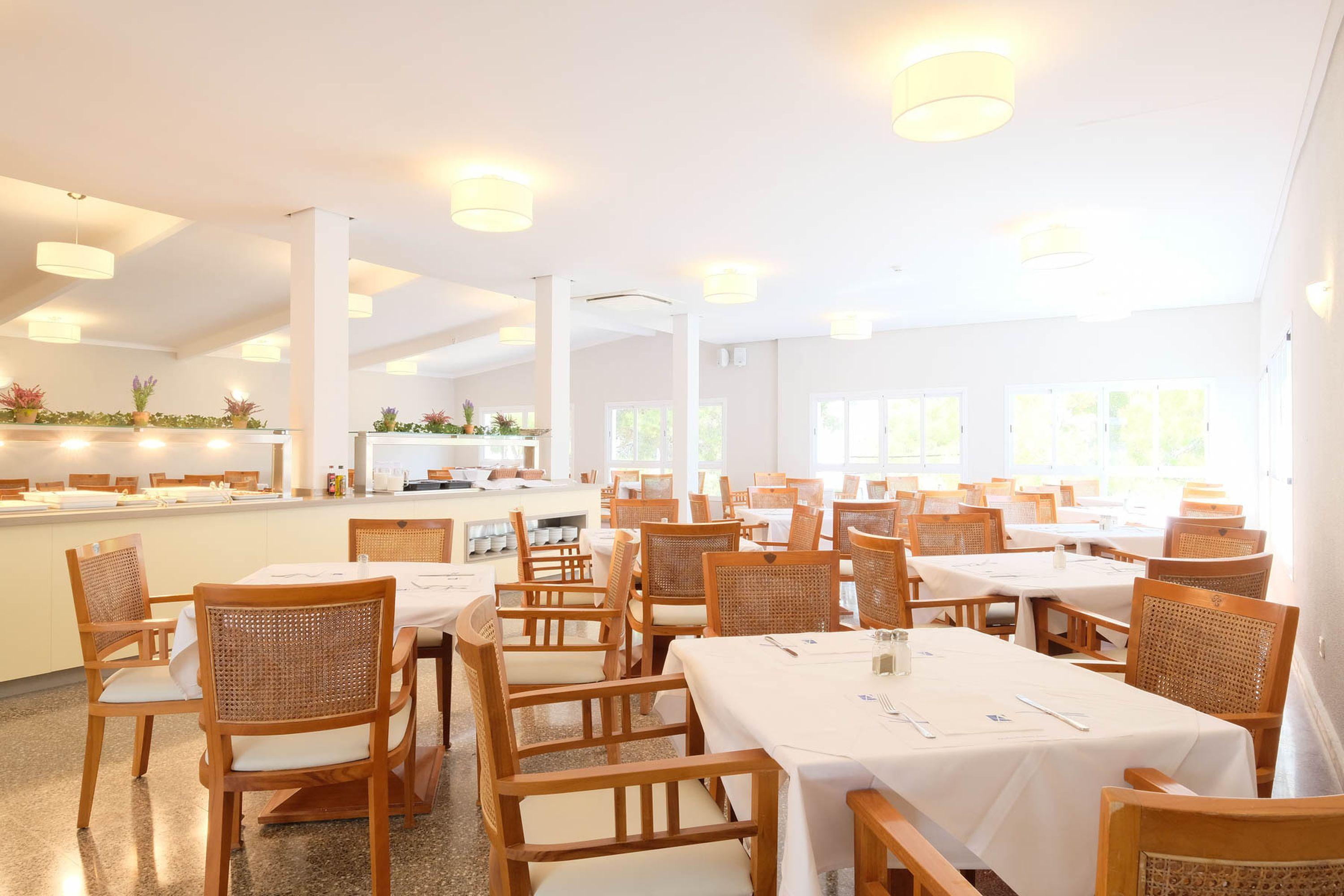 Azuline Hotel Palmanova Garden Exterior photo